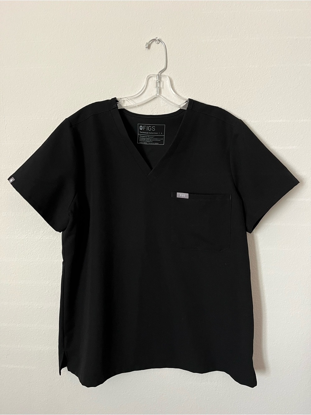 FIGS Woman’s Black Catarina Scrub Top